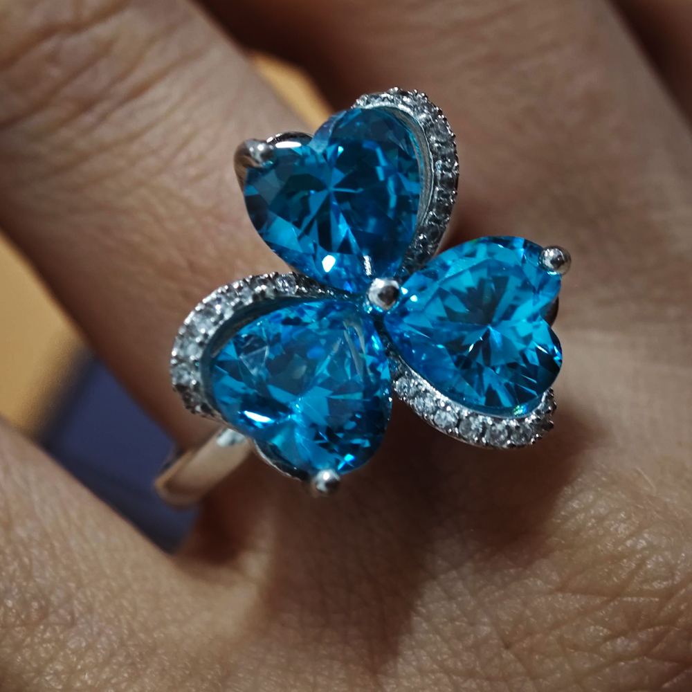 3.25ct Leaf Clover Aquamarine Sapphire Engagement Ring