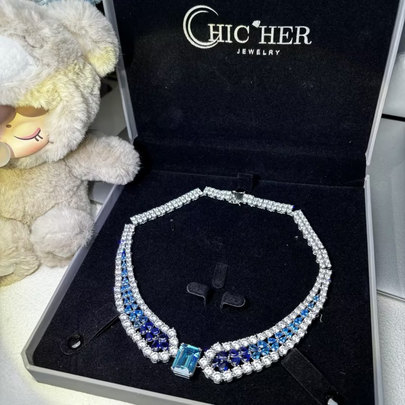 Luxury Aquamarine Choker Necklace For Women