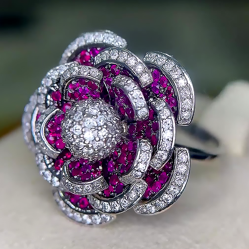 6.35ct Floral Design White&Amethyst Sapphire Cocktail Ring