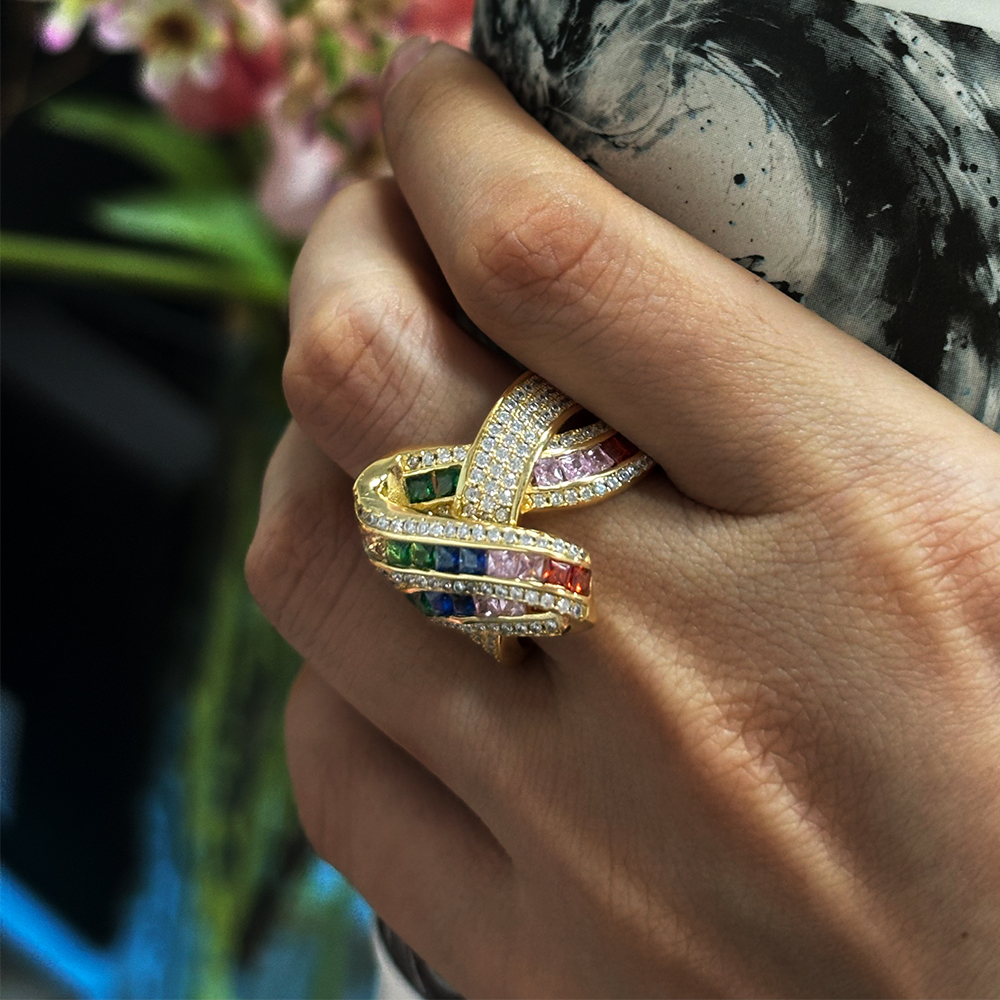 4.35ct Ribbon design Princess Cut Rainbow Sapphire Ring