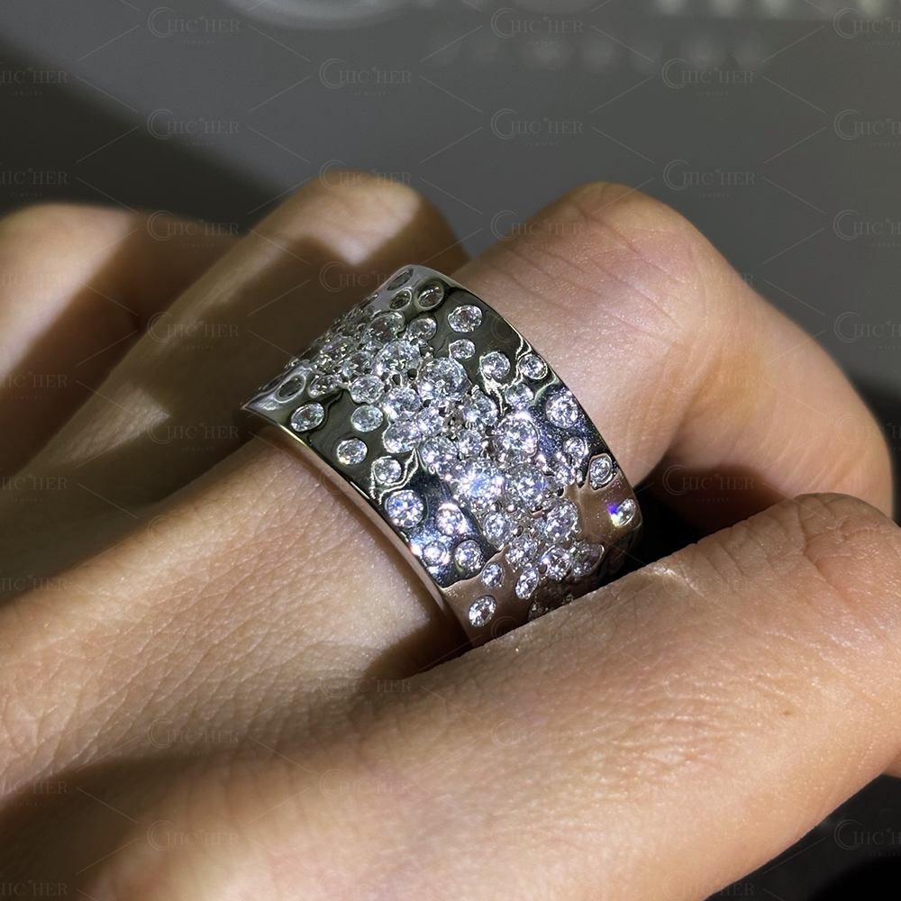 1.84ct Round Cut Scattered Diamond Wedding Band