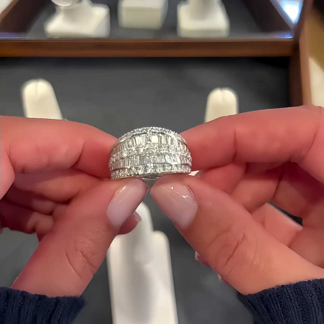 4ct Emerald&Round Cut Five Row Diamond Wedding Band