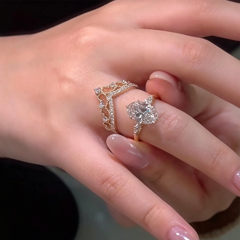 Fashion 3ct Oval Cut White Sapphire Hollow Out Wedding Set / 3pcs