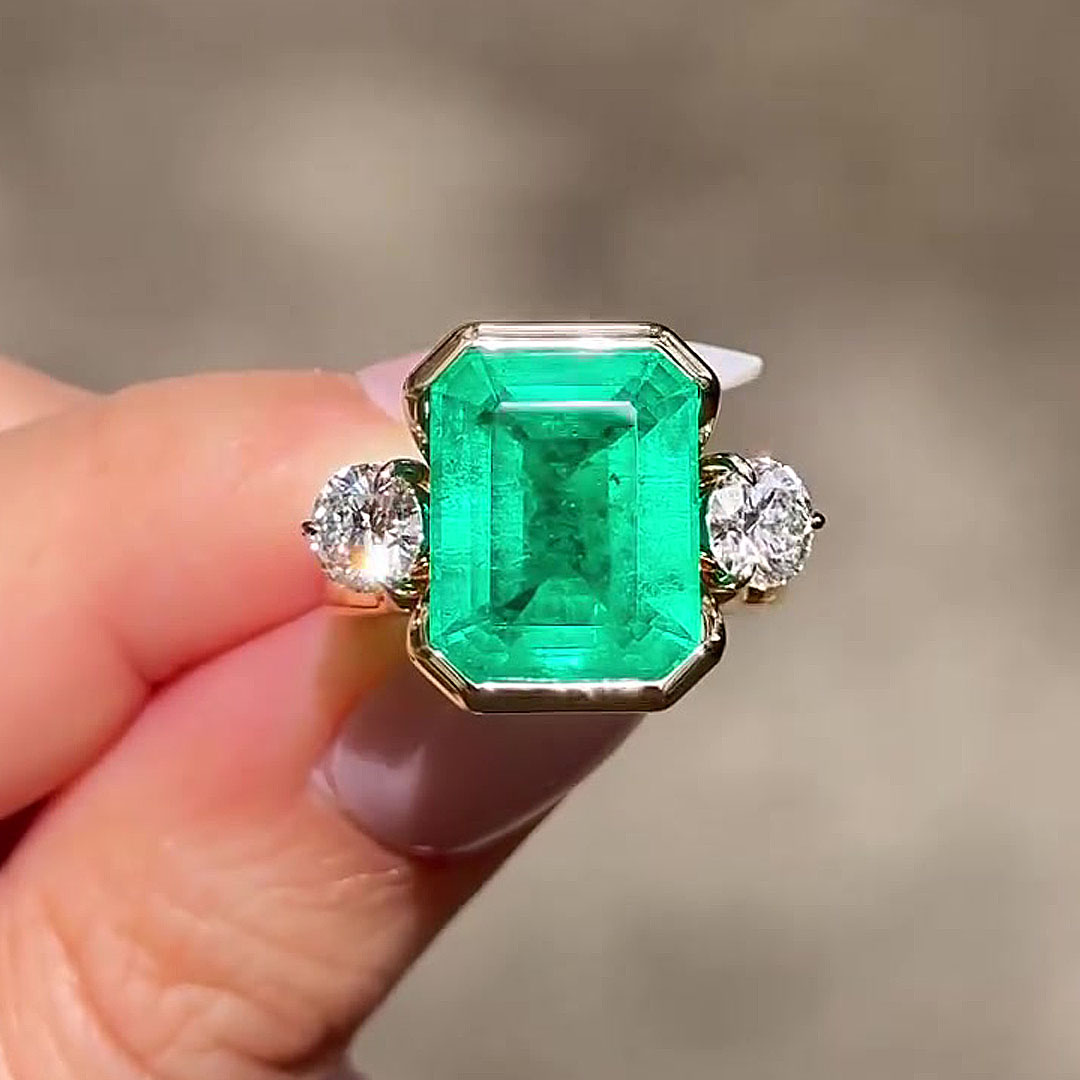 6ct Emerald Cut Emerald Sapphire Wedding Set