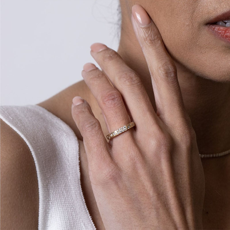 0.3ct Scattered White Sapphire Eternity Ring