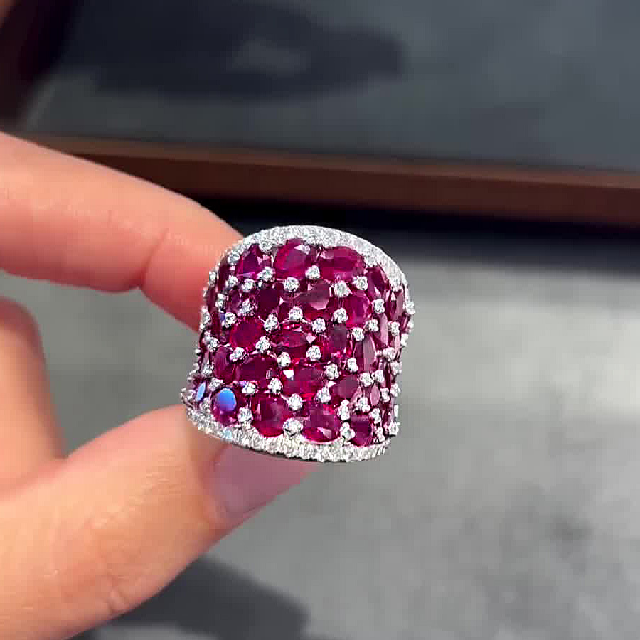 9.85ct Round Cut Ruby Sapphire Cocktail Ring