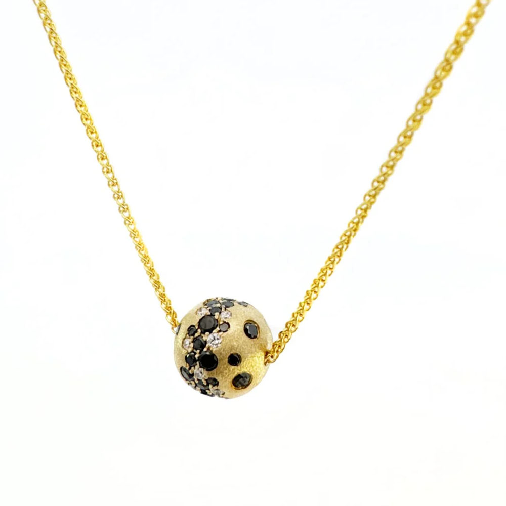 Ball Shape Scattered Black&White Sapphire Pendant Necklace