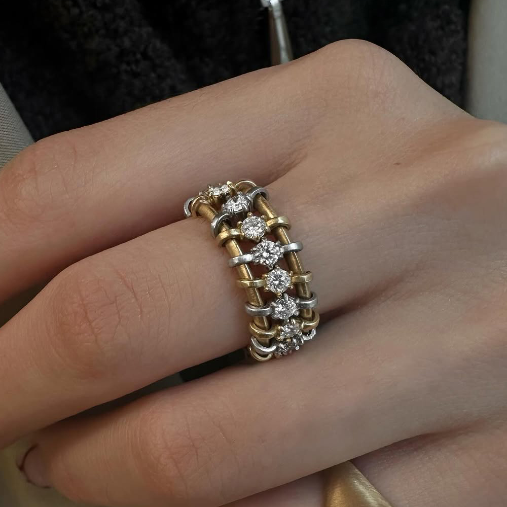 Vintage 1.5ct Round Cut White Sapphire Floating Band
