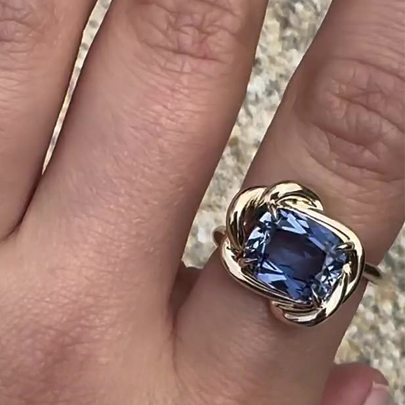 1.5ct Cushion Cut  Aquamarine & White Sapphire Woven Solitaire Ring