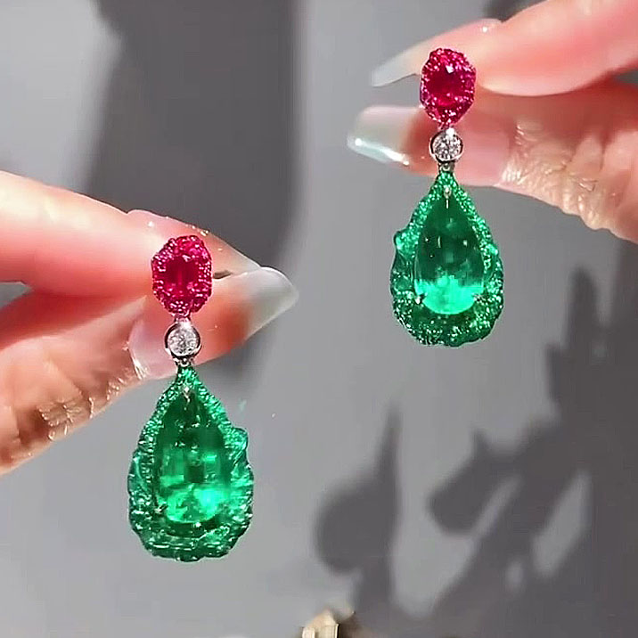 Two-tone Pear Cut Emerald&Ruby Sapphire Dangle Earrings