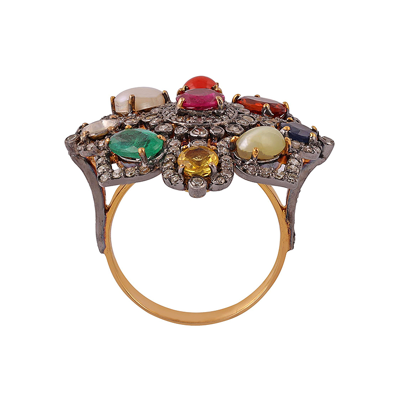 Floral design 3.15ct Nine Gems Cocktail Ring