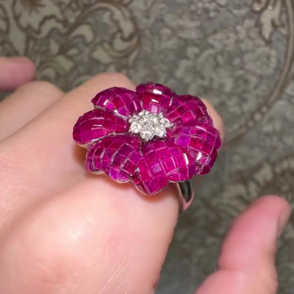 Flower Design 9.6ct Ruby&White Sapphire Cocktail Ring