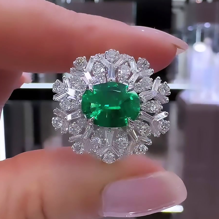 6.75ct Oval Cut Emerald Sapphire Engagement Ring