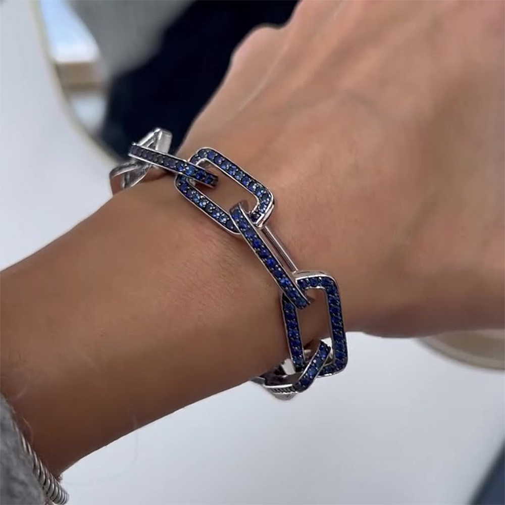 Blue Sapphire Lock Ring Design Round Cut Bracelet