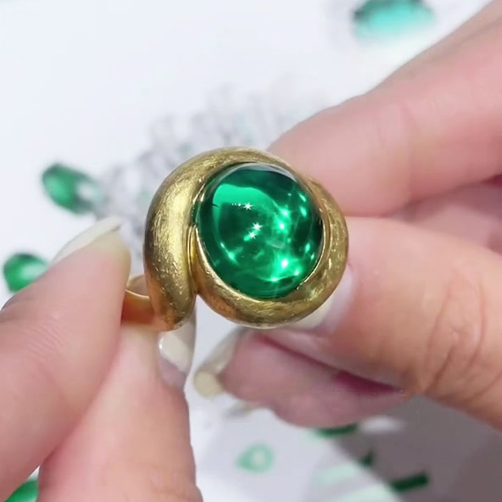 6ct Cabochon Cut Emerald Sapphire Solitaire Ring