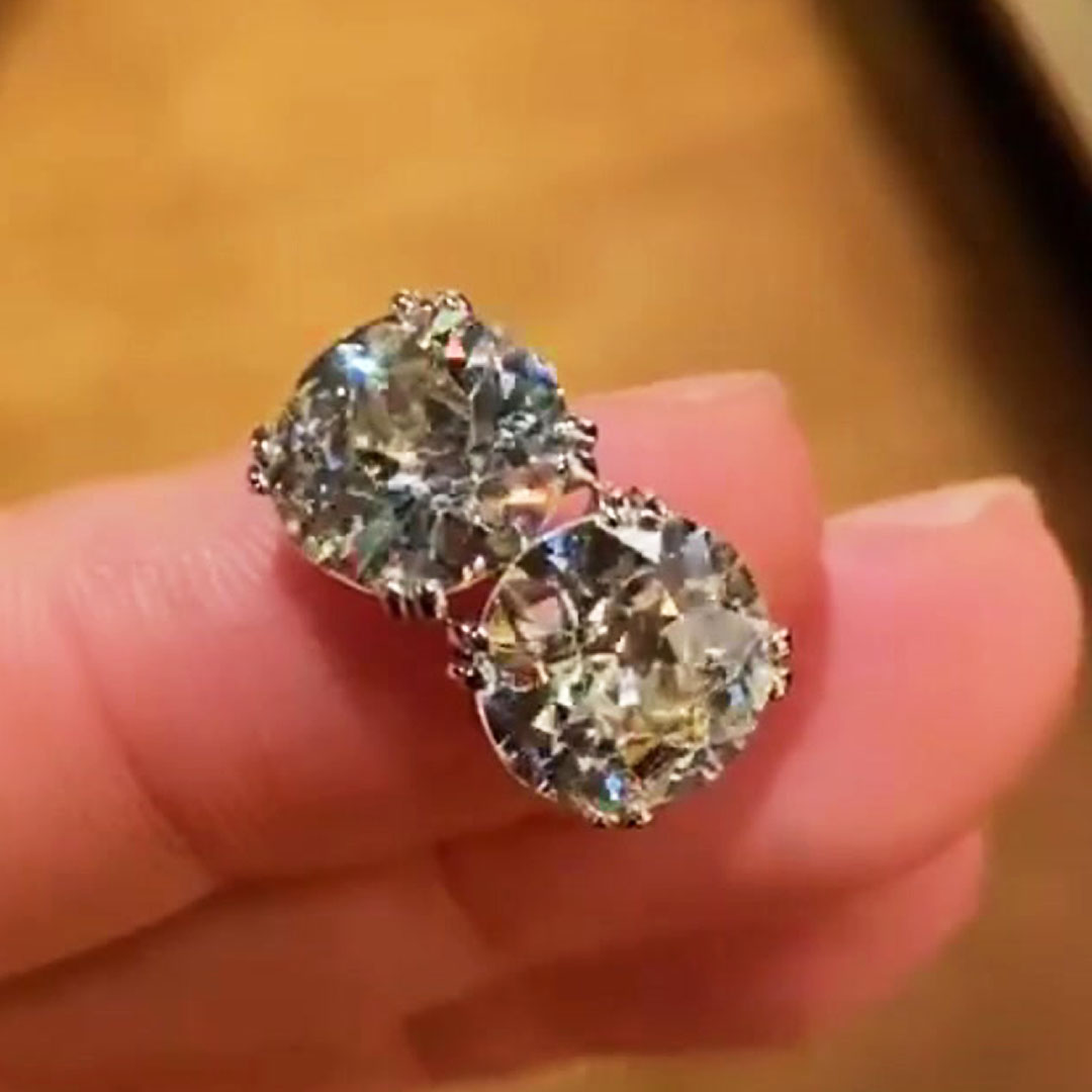 3.22ct Round Cut White Sapphire Toi et Moi Ring