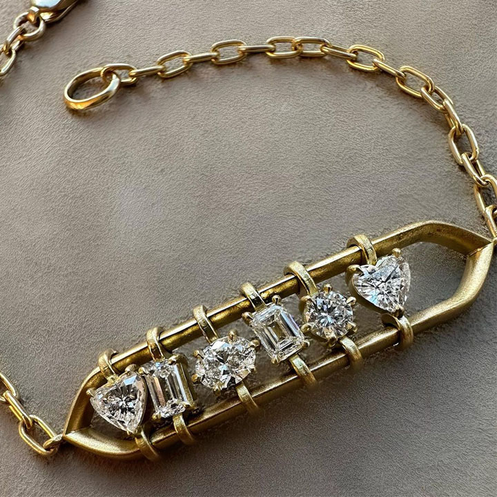 Flexible White Sapphire Chain Bracelet In Sandblasted Plating