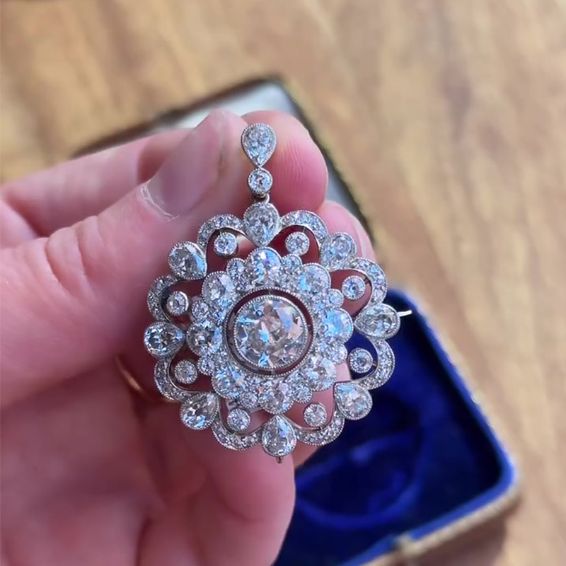 8ctw Round&Pear Cut White Sapphire Silver Filigree Brooch