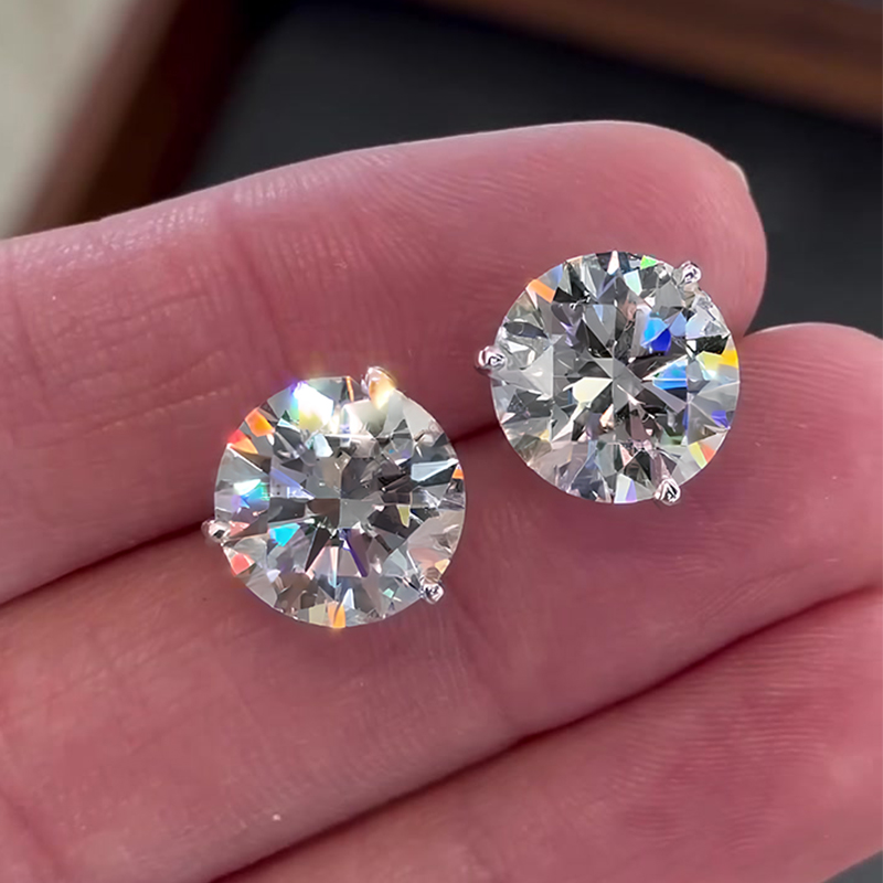 3-prong Setting Round Cut White Sapphire Stud Earrings In Platinum