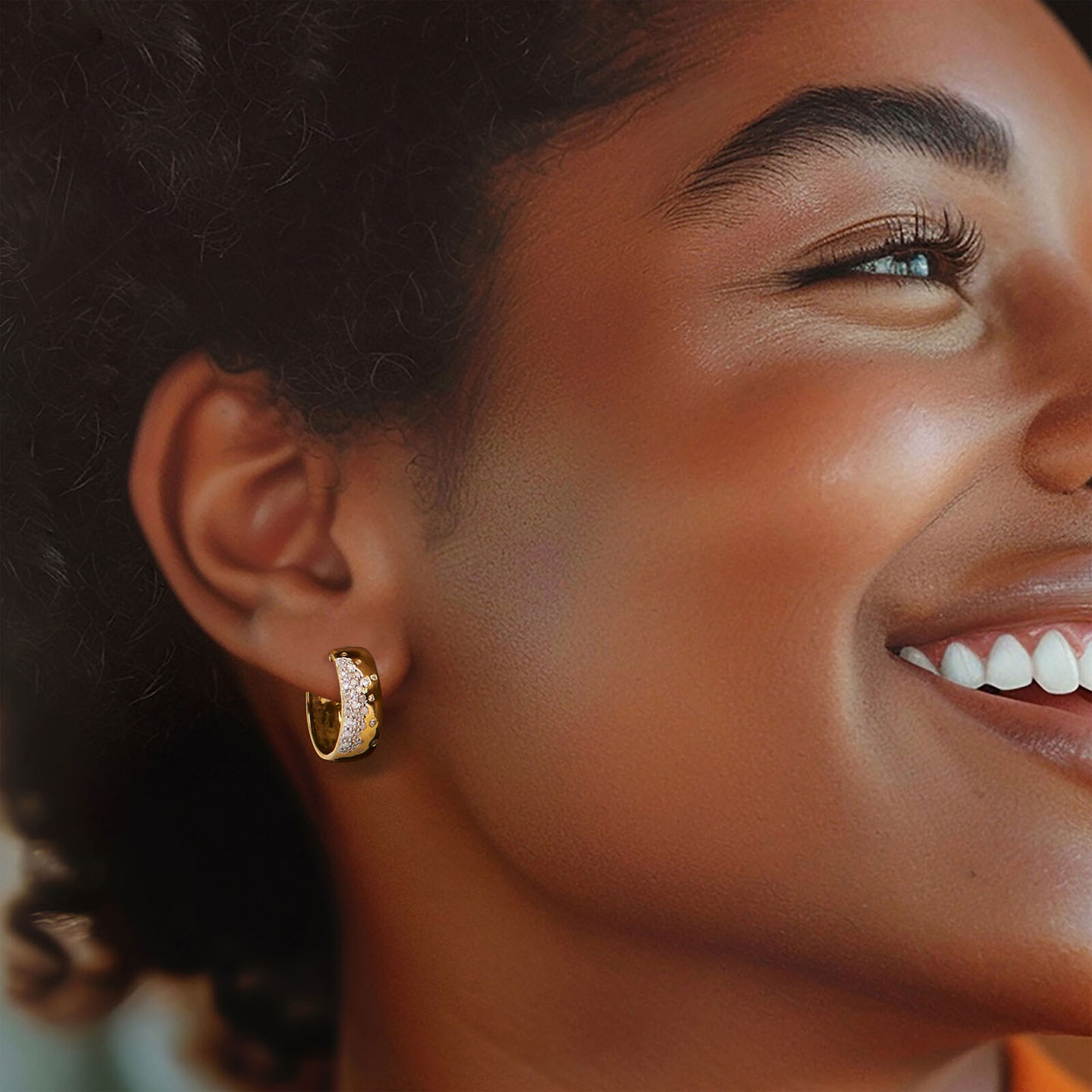 Scattered Diamond Hoop Earrings In Gold