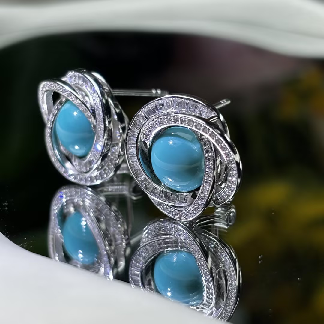 Round Cut Turquoise Occasion Stud Earrings
