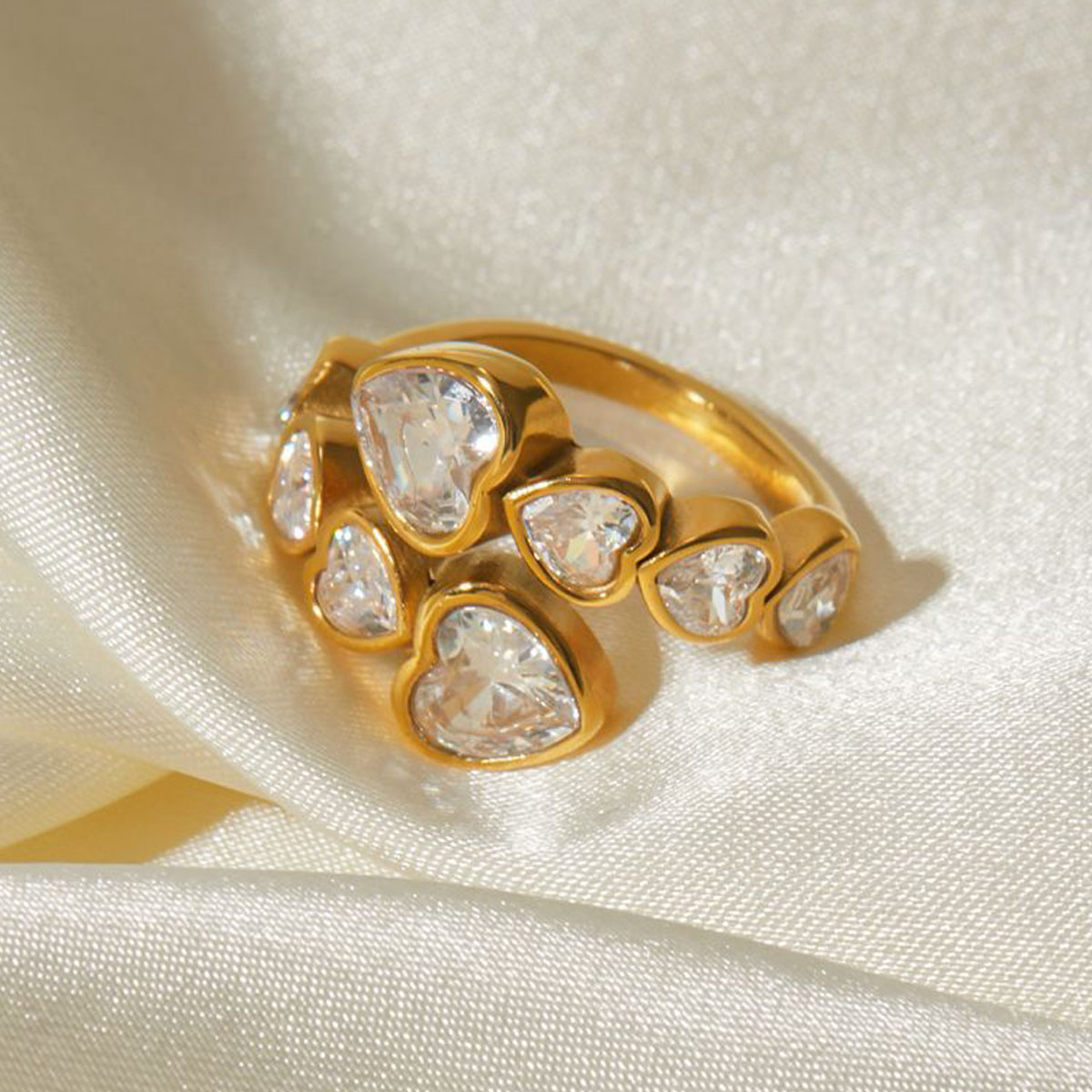 2.5ct Bezel Setting Heart Cut Multi-color Wedding Band