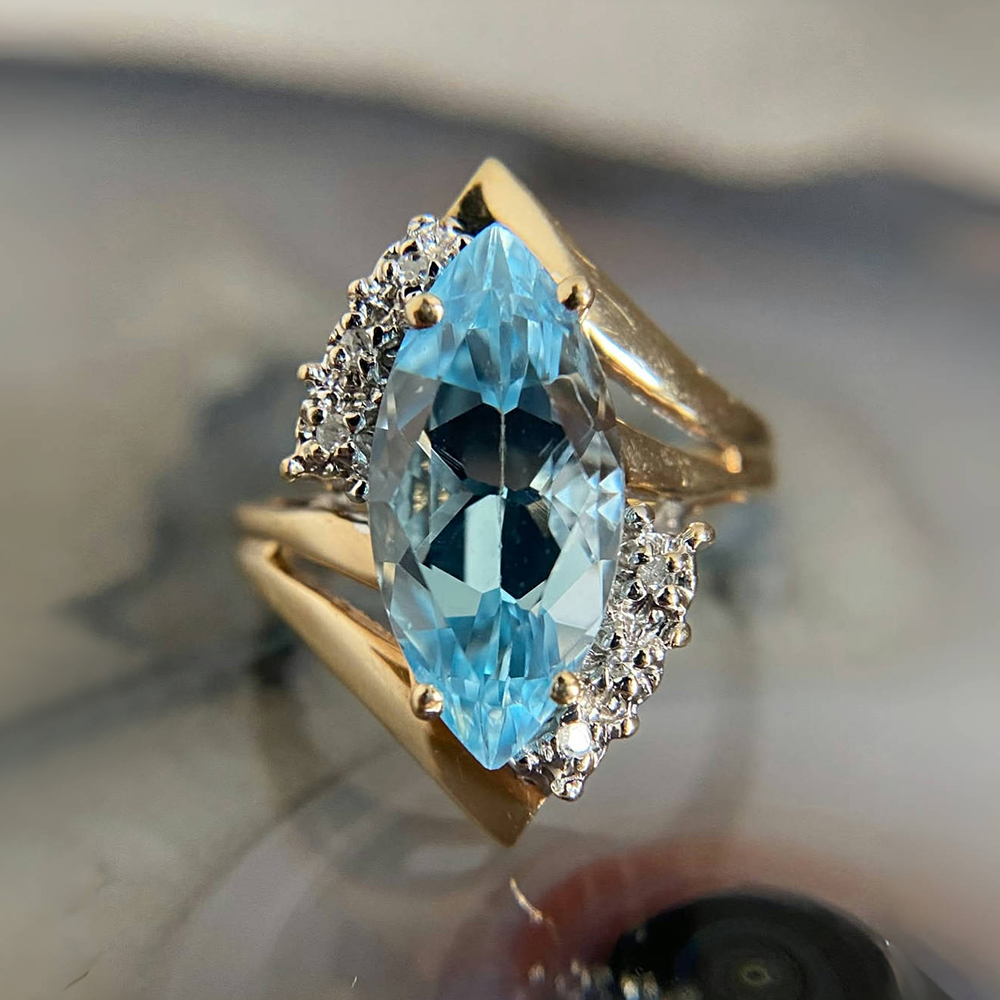 Bypass Design 3.5ct Marquise Cut Aquamarine Sapphire Engagement Ring