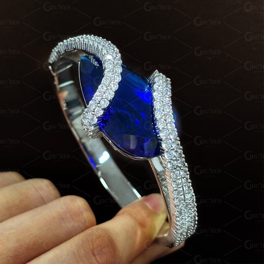 Two Tone Sapphire&Diamond Twist Bracelet