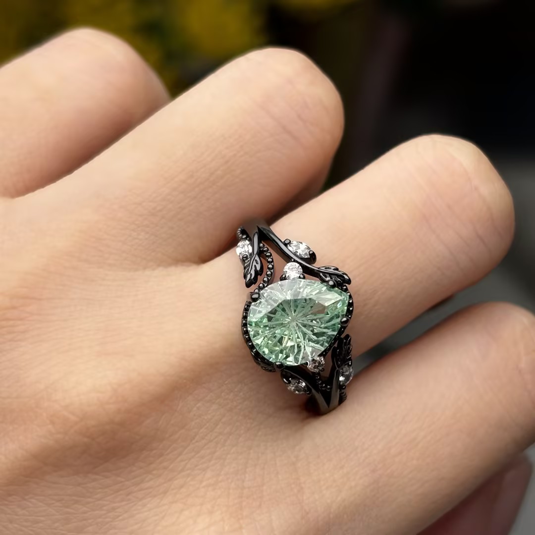 Art 3ct Fireworks Cut Green Sapphire Engagement Ring