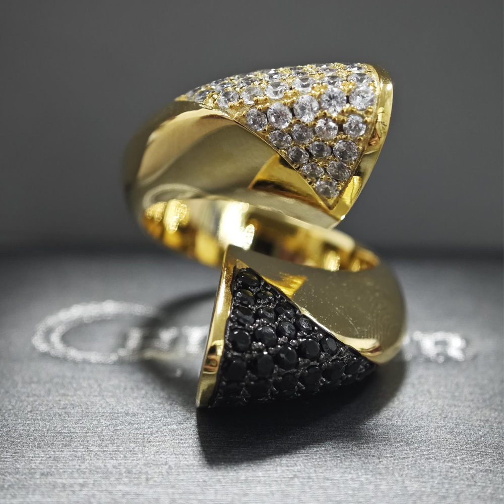 Bypass Design 1.85ct Black&White Sapphire Cocktail Ring