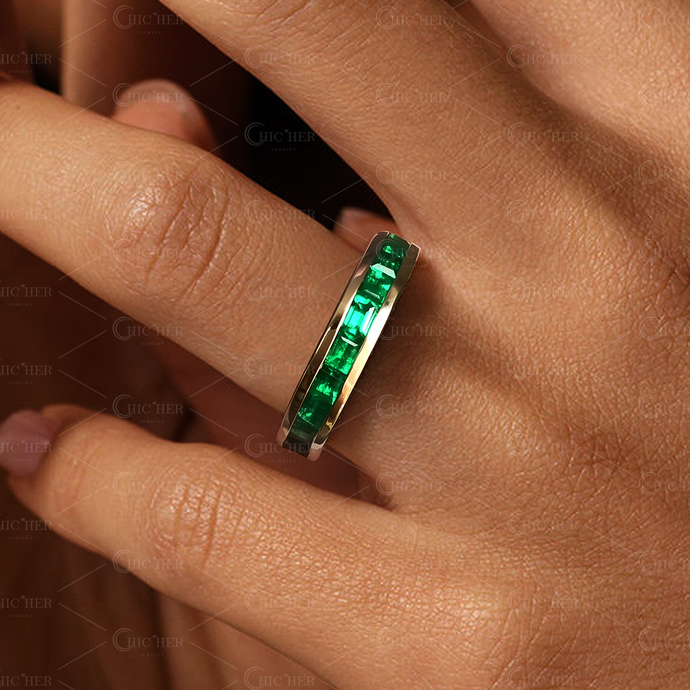 4.75ct Emerald Cut Emerald Green Wedding Band
