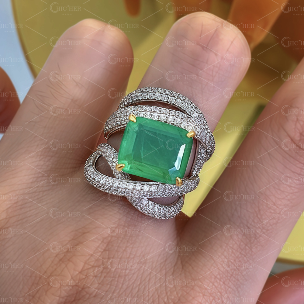 8ct Emerald Cut Vibrant Emerald Sapphire Engagement Ring