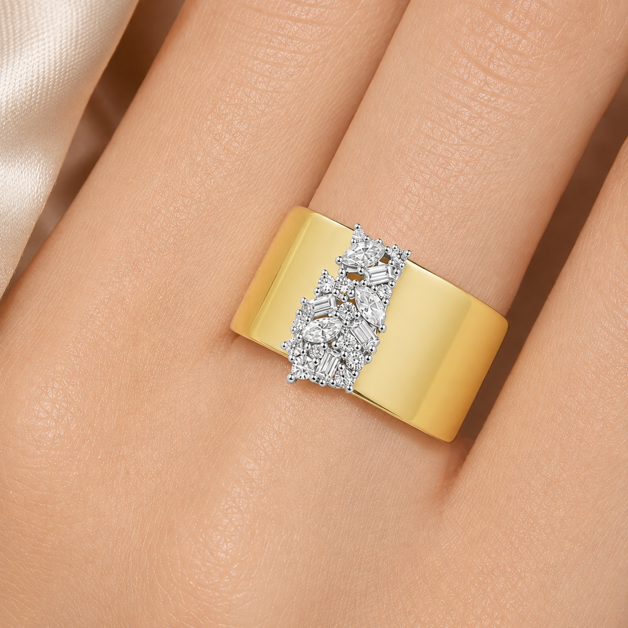 Fashion 11.25ctw Multi Cut White Sapphire Wedding Band