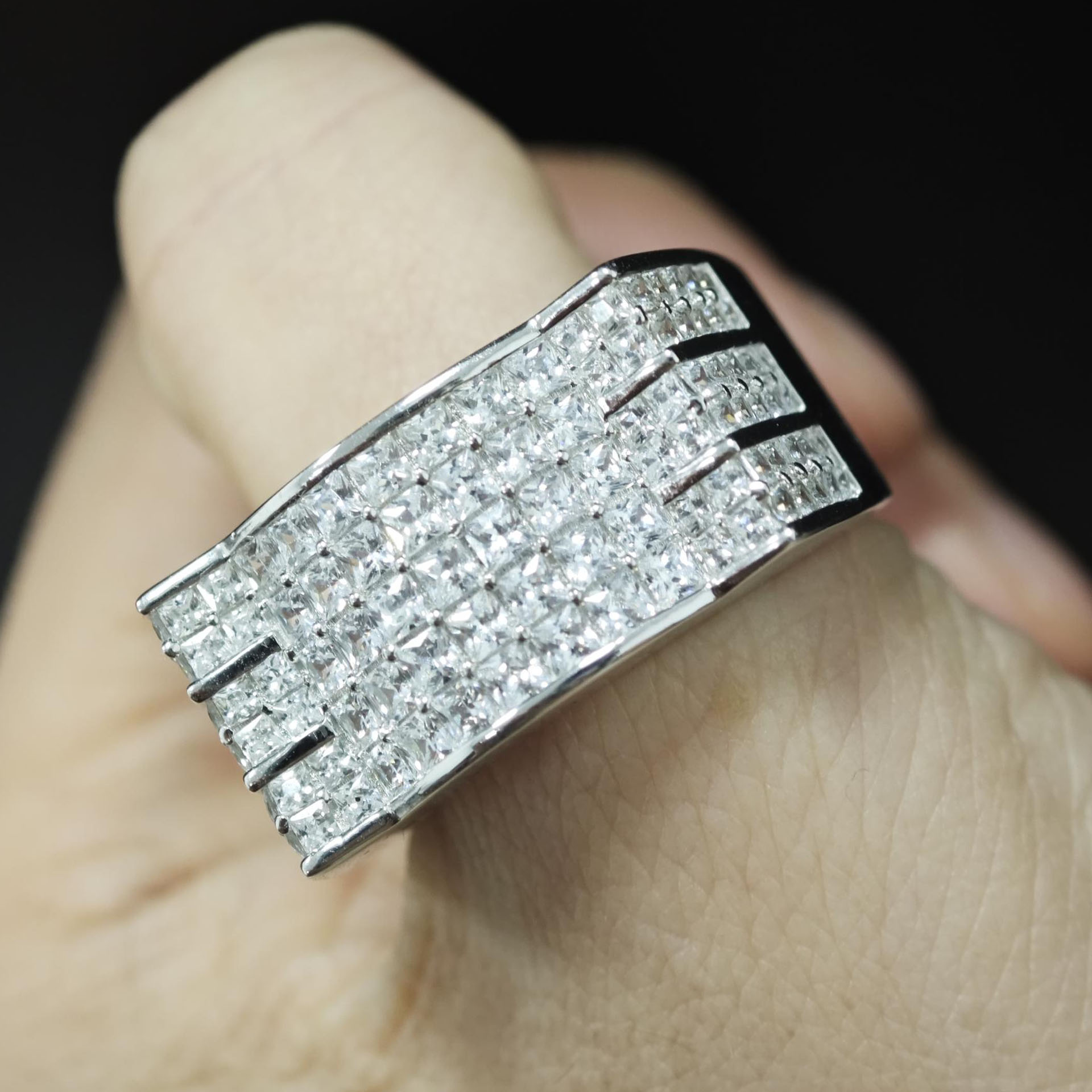 5.45ct Men's Invisibile Setting Princess Cut Wide Band