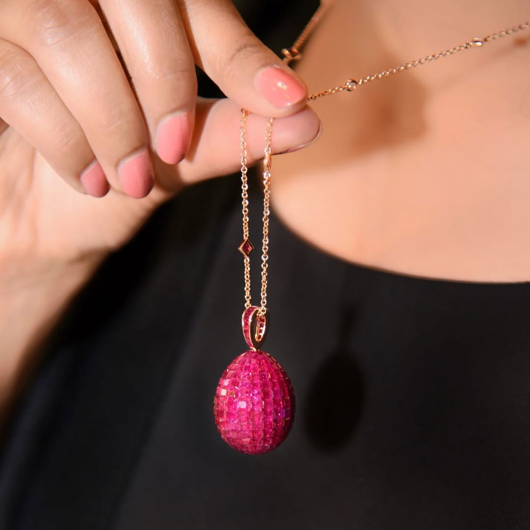 Invisible Setting Princess Cut Rainbow Egg Pendant Necklace