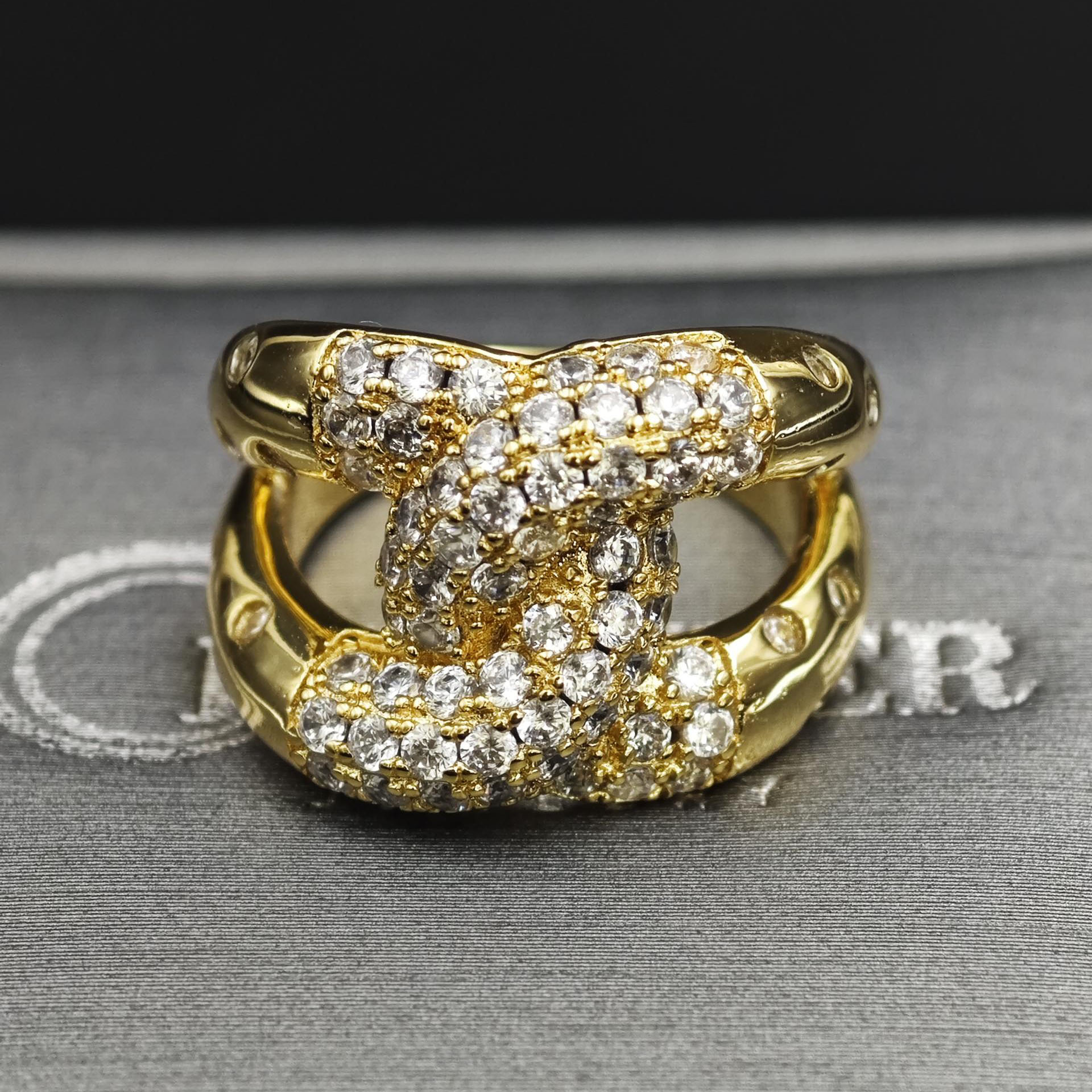 3.25ct Micro-pave Setting Round Cut White Sapphire Knot Ring