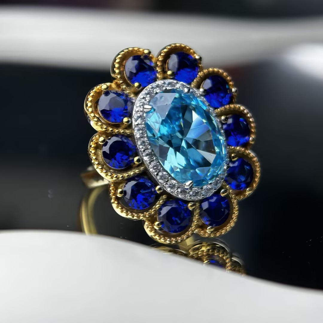 Unique 5ct Halo Oval Cut Aquamarine Sapphire Ring