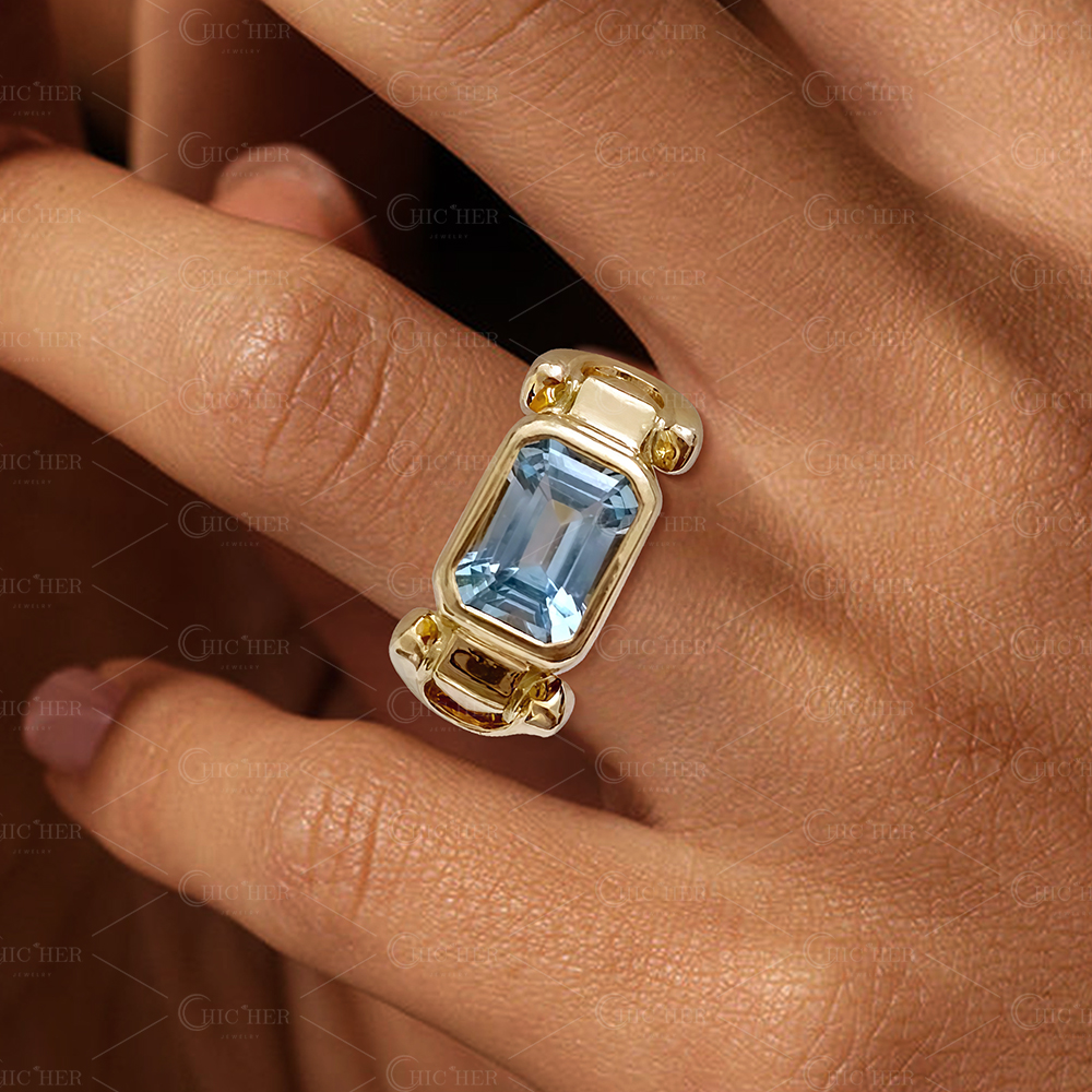4ct Art Deco Design Emerald Cut Aquamarine Ring