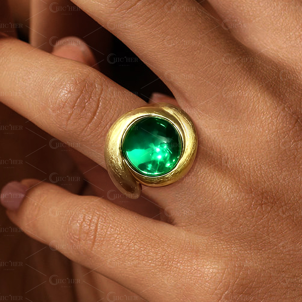 5ct Cabochon Cut Emerald Sapphire Solitaire Ring