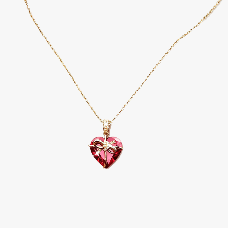 Bow Knot Design Heart Shape Pendent Necklace