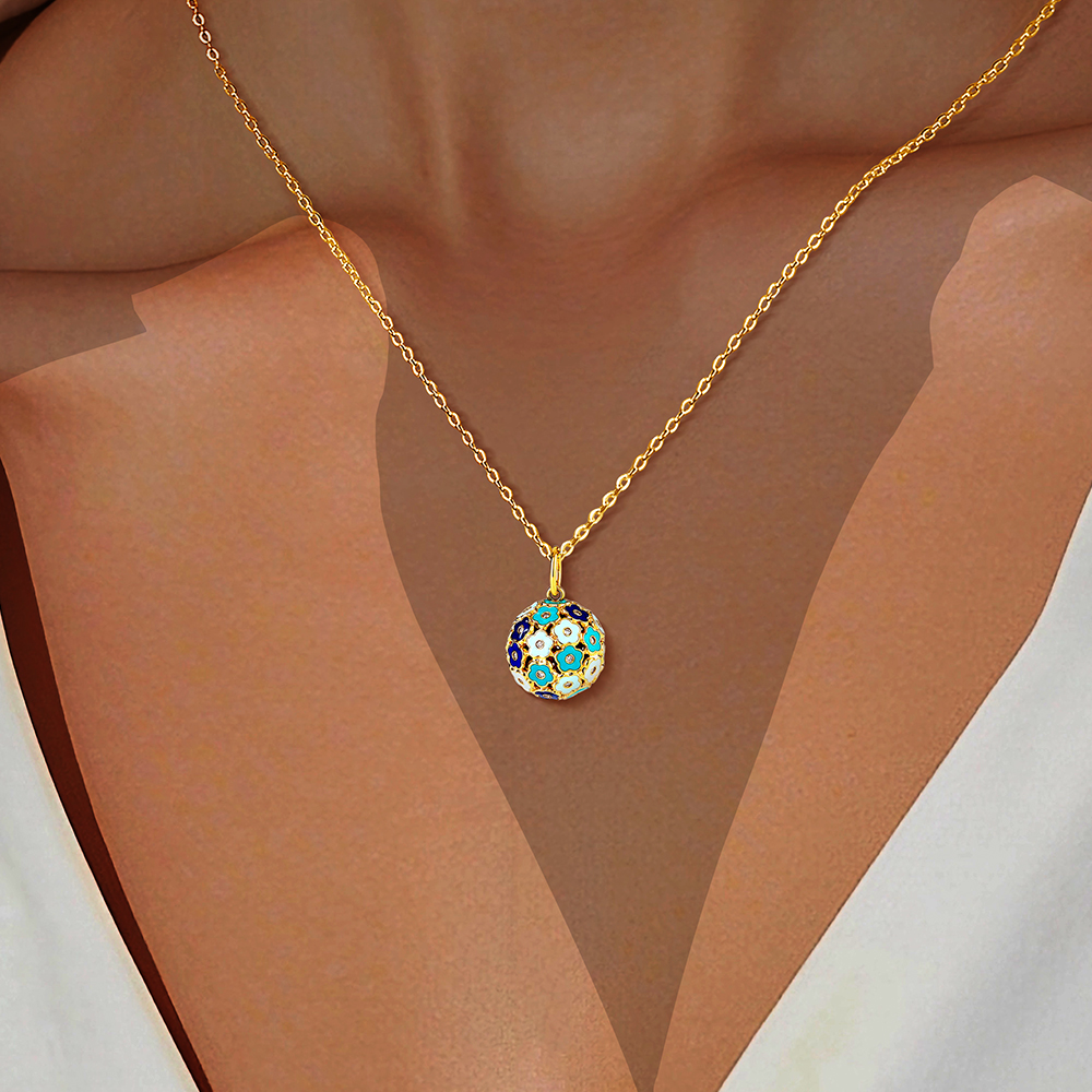 Flower Ball Design Round Cut White Sapphire Pendant Necklace