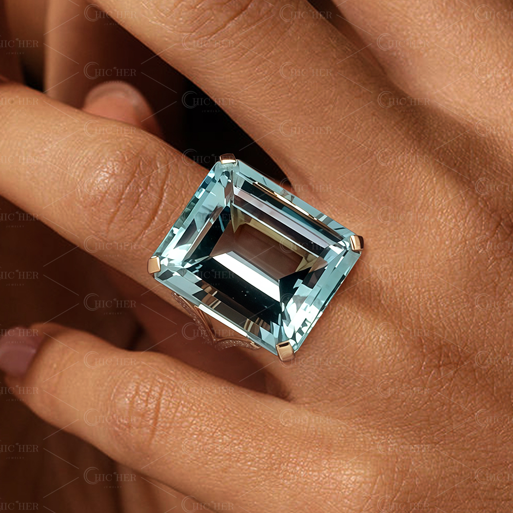 Vintage 8ct Emerald Cut Aquamarine Sapphire Cocktail Ring