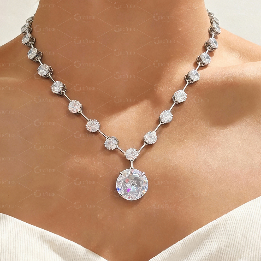Brilliant Round Cut White Sapphire Pendant Necklace