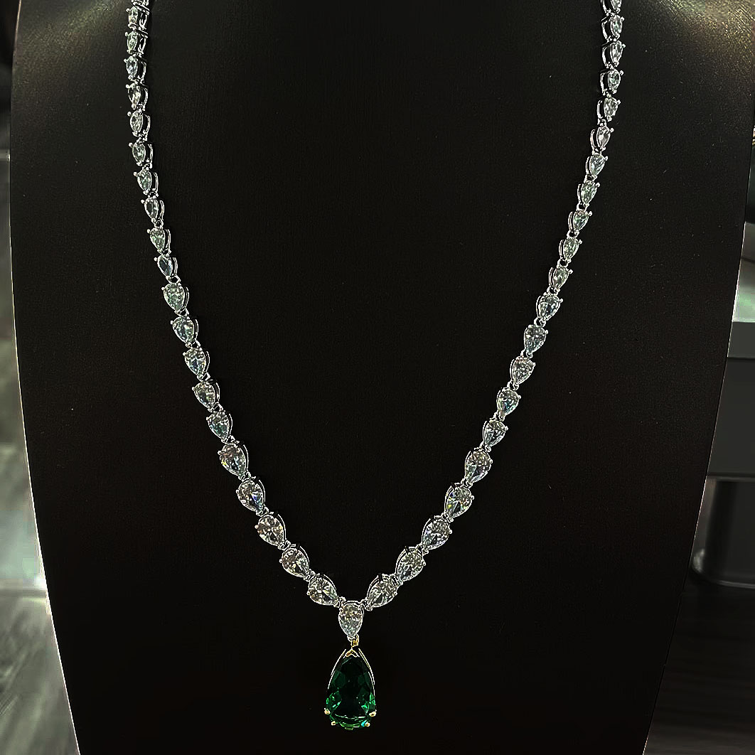 Pear Cut Emerald Sapphire Choker Necklace