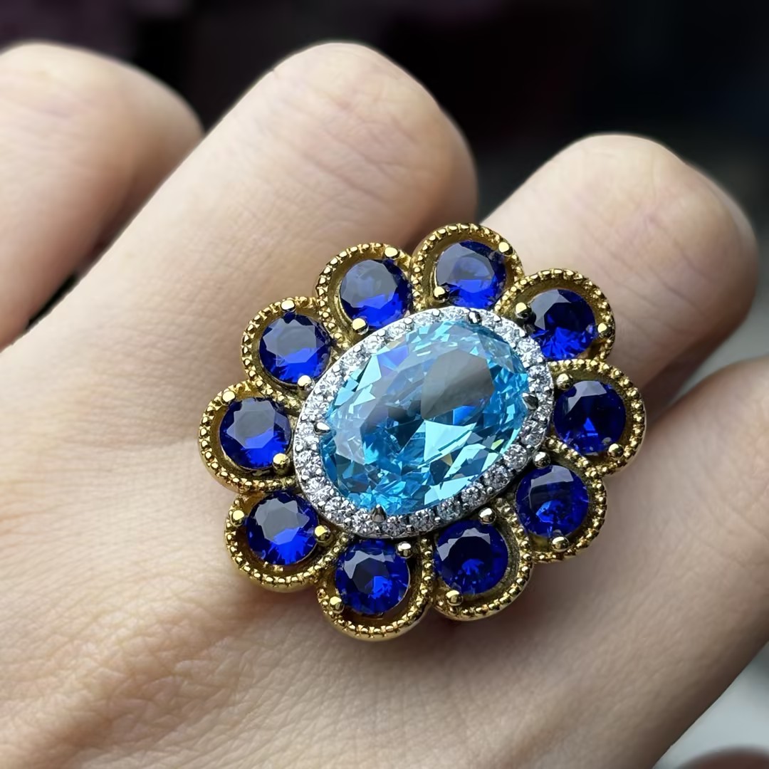 Unique 5ct Halo Oval Cut Aquamarine Sapphire Ring