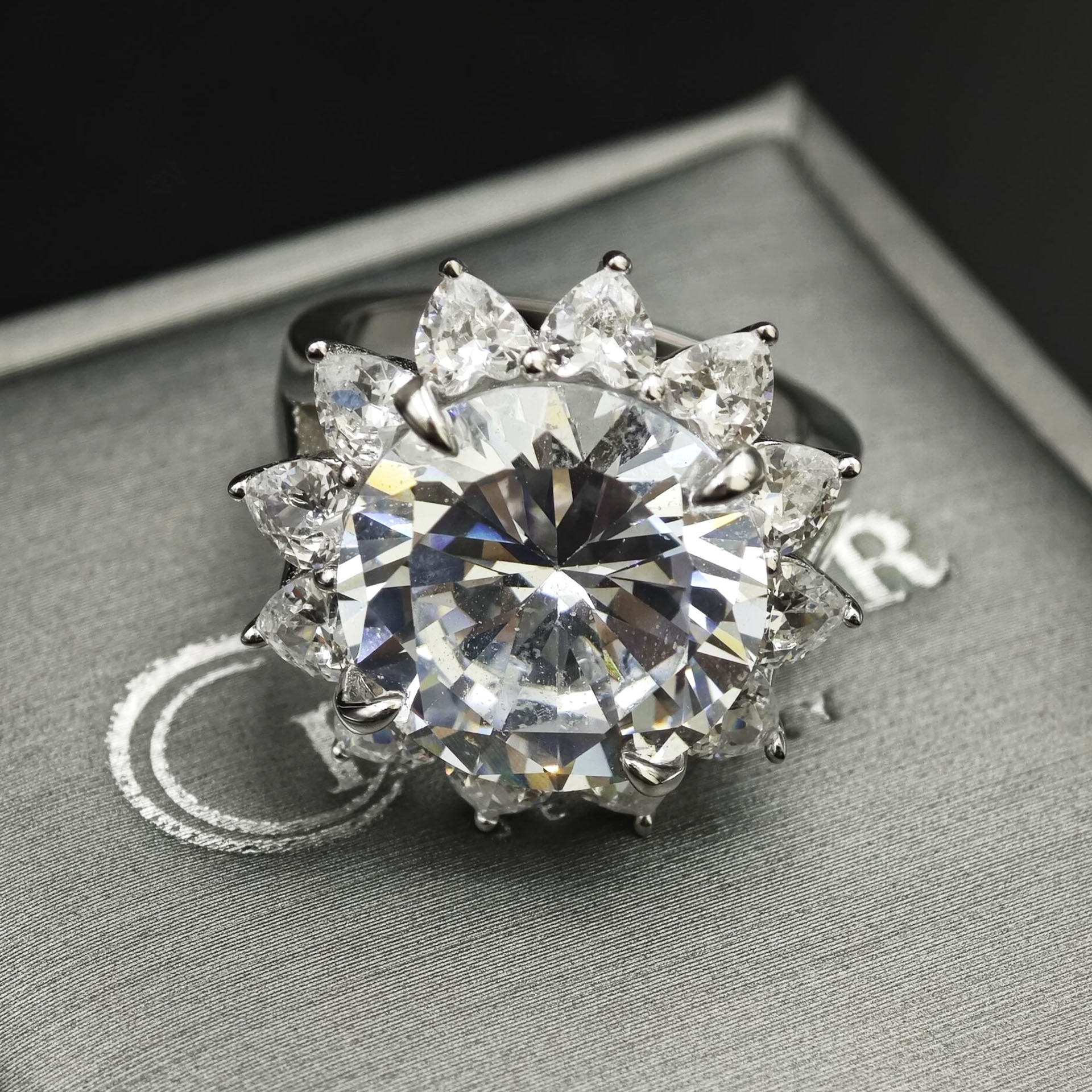 Stunning 10ct Round Cut White Sapphire Engagement Ring