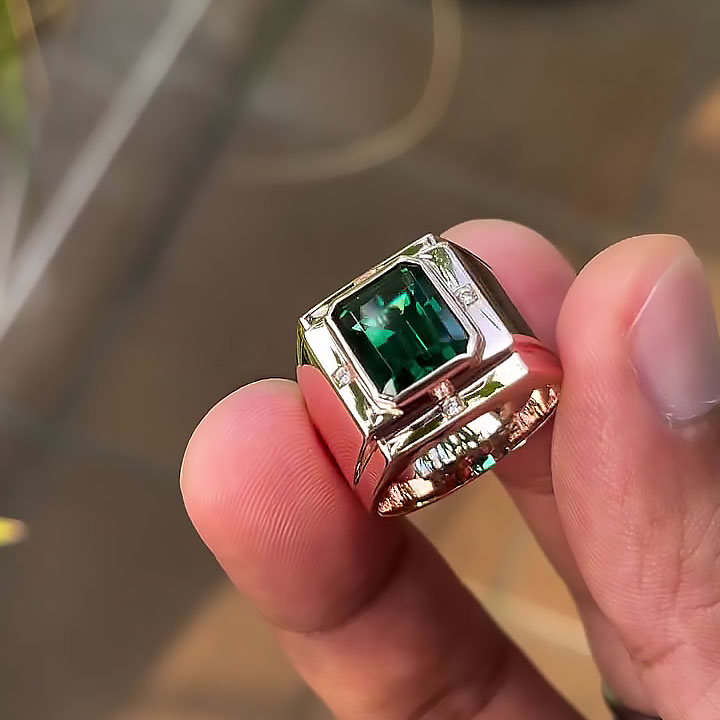 4ct Bezel Setting Emerald Cut Emerald Sapphire Men's Engagement Ring