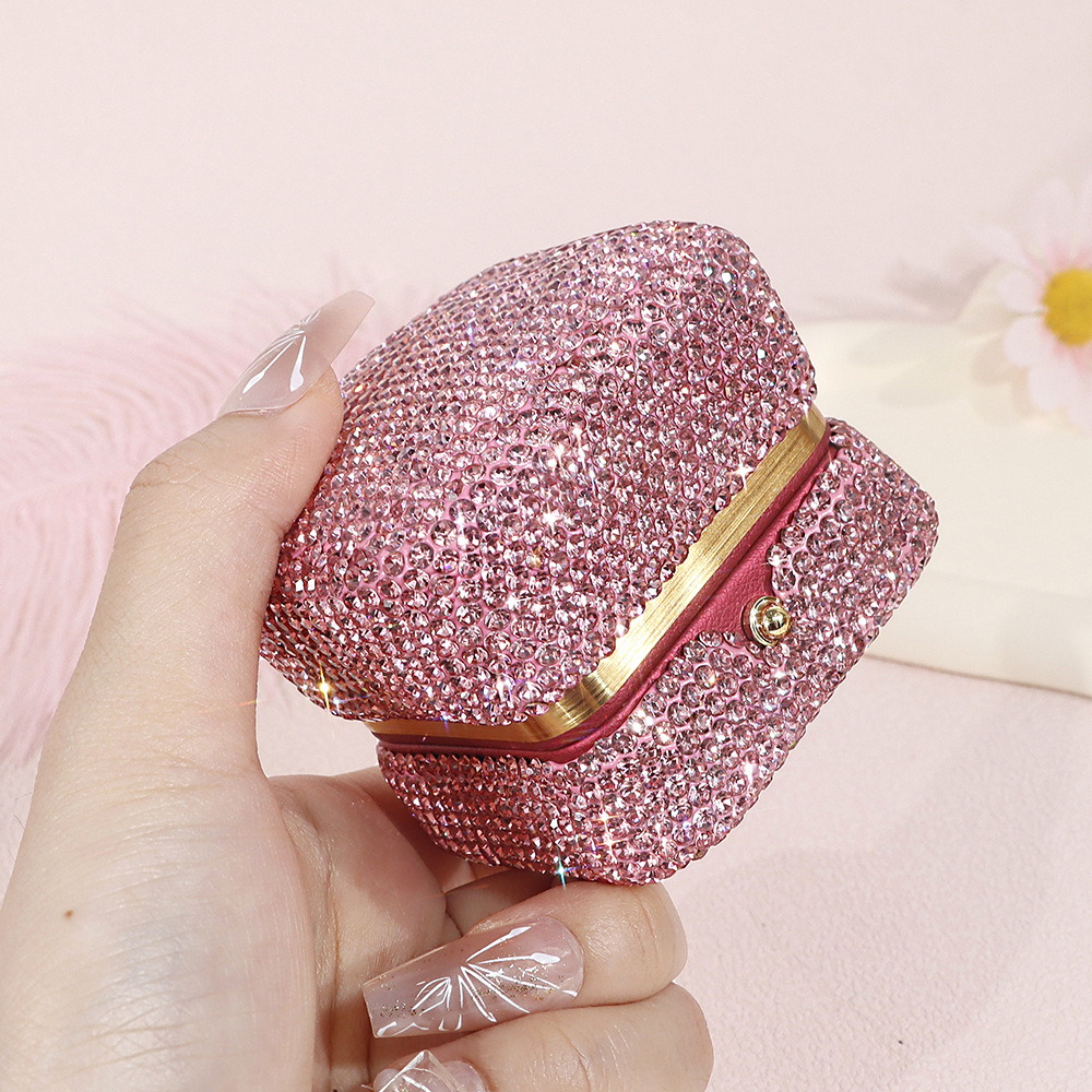 Flip-top Velvet Diamond Ring Box