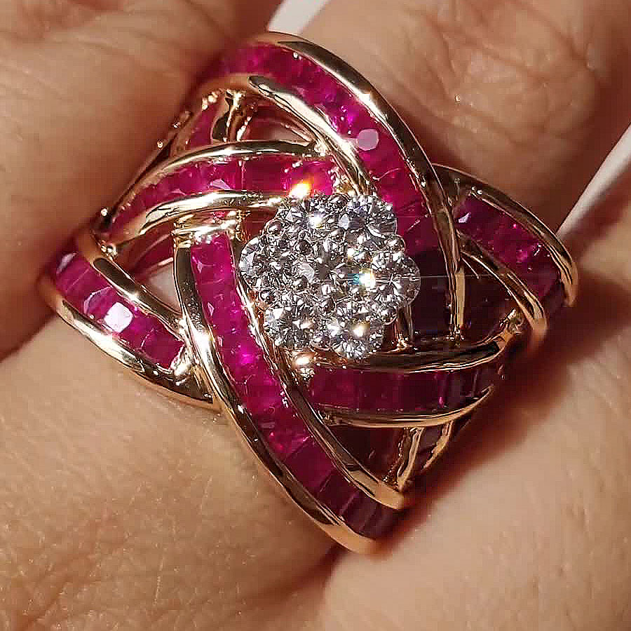 1.5ct Round Cut Ruby Sapphire Cocktail Ring