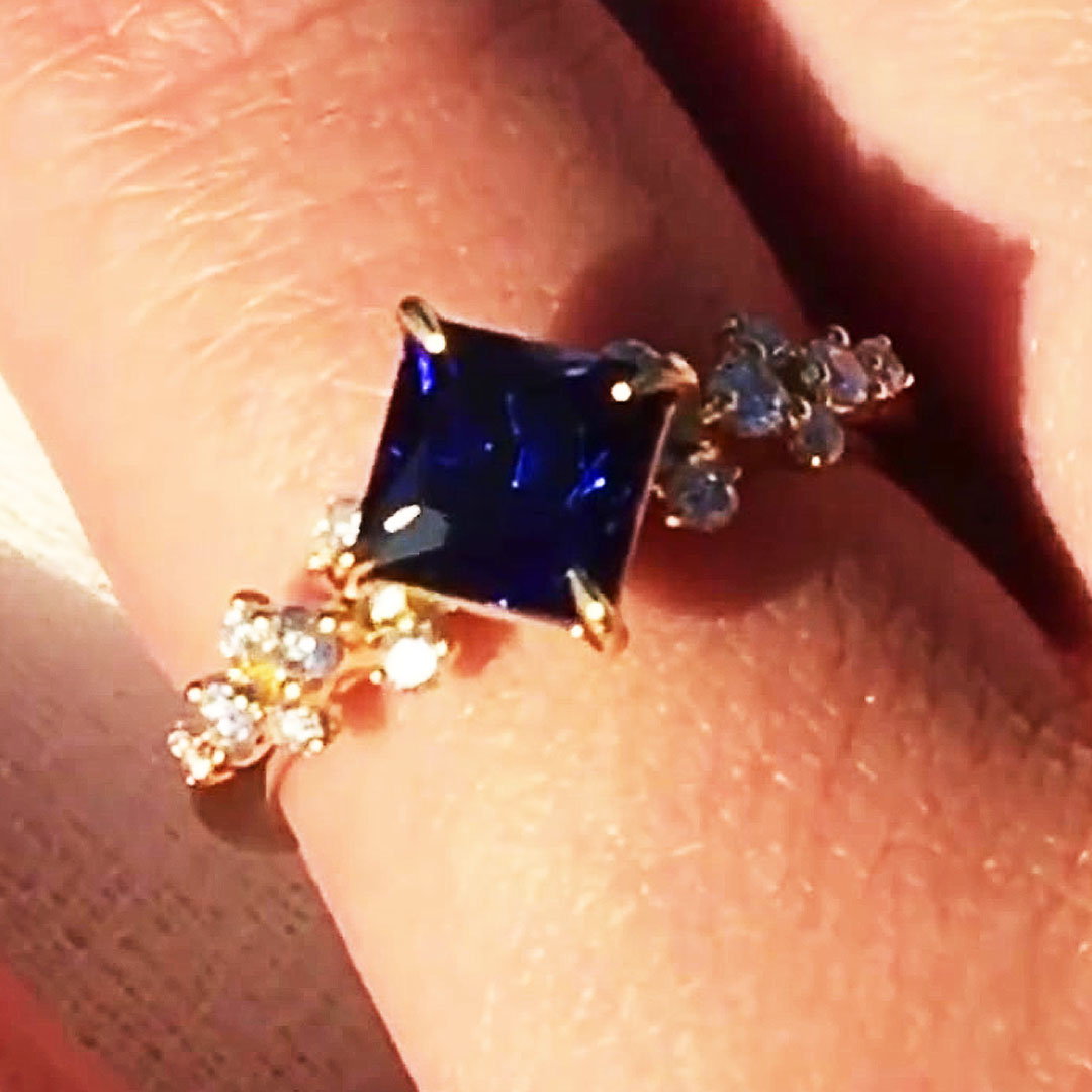 4.85ct Princess Cut Sapphire Engagement Ring